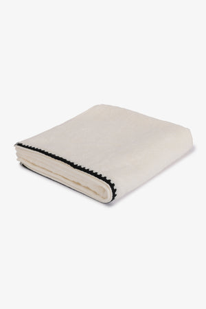 Trimmed Towel (90 x 160 cm)