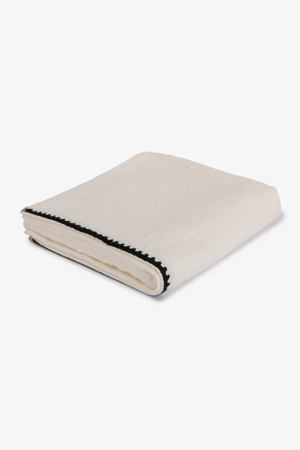 Trimmed Towel (90 x 160 cm)