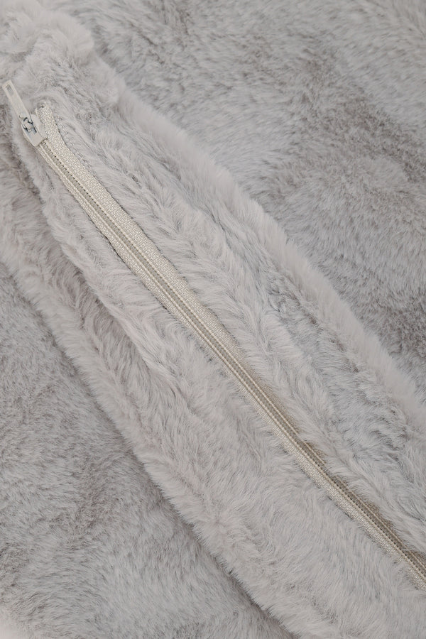 Cozy Fur Cushion Cover