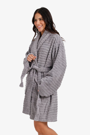 Self-Pattern Bath Robe