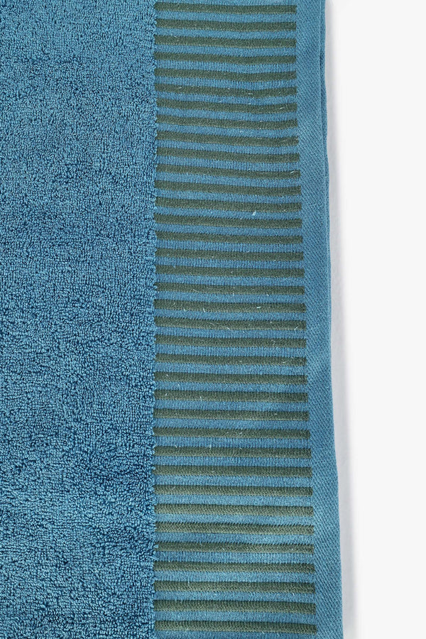 Striped Border Towel (90 x 160 cm)