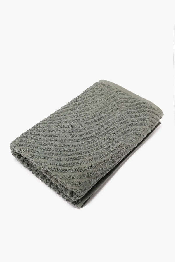 Wave Jacquard Bath Towel (140*70cm) - Carina Home