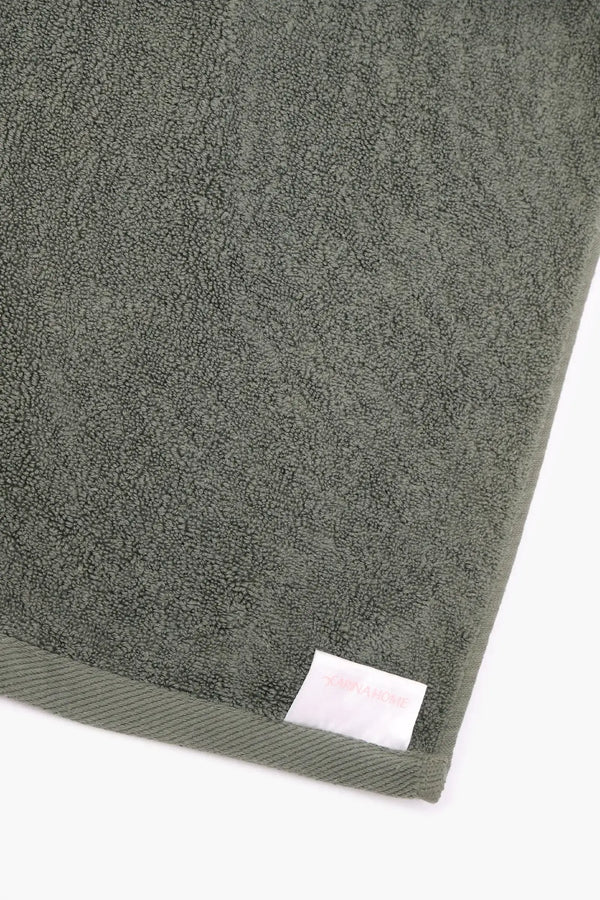 Wave Jacquard Bath Towel (140*70cm) - Carina Home