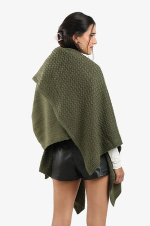 Soft Zigzag Pattern Throw - Carina Home