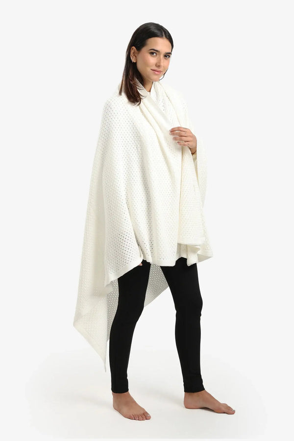 Everyday Comfort Tricot Throw - Carina Home