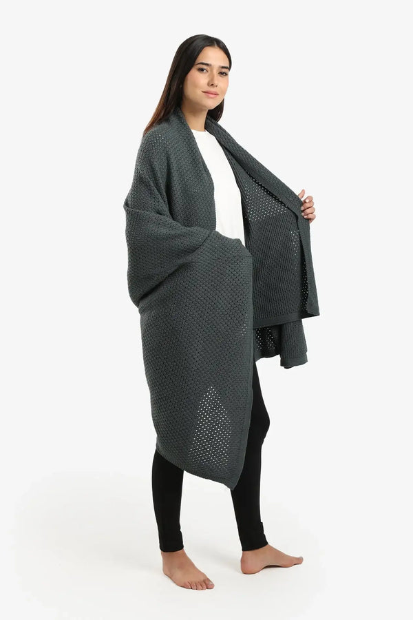 Everyday Comfort Tricot Throw - Carina Home