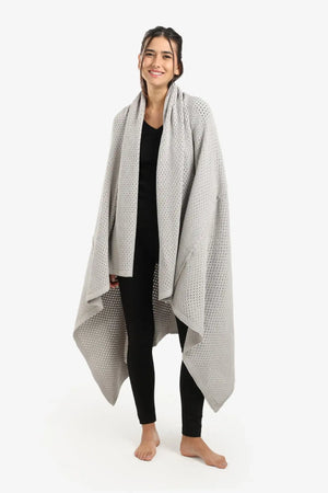 Everyday Comfort Tricot Throw - Carina Home