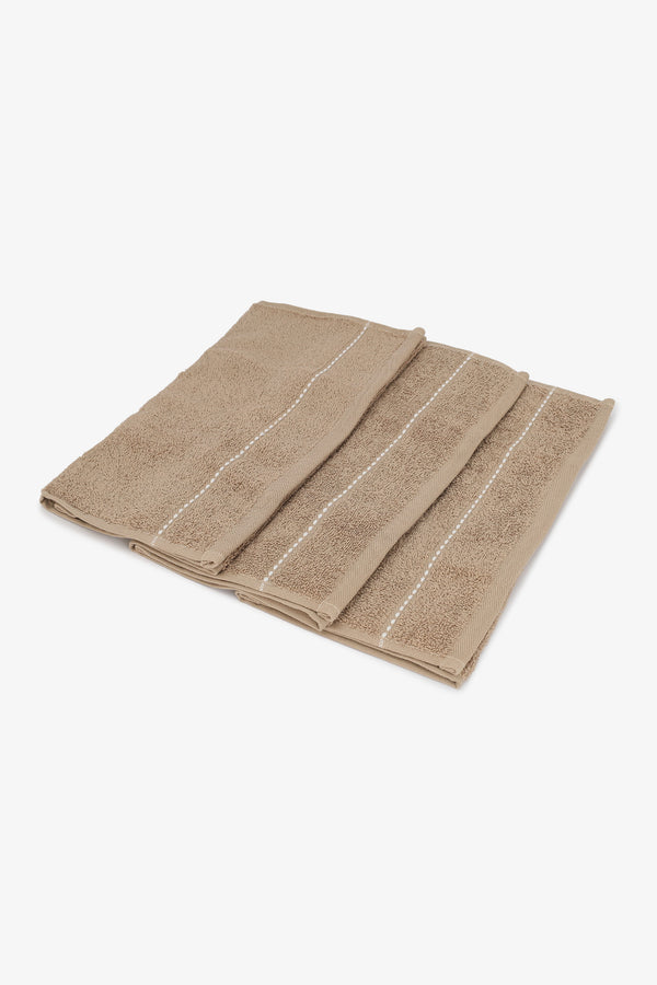 Bordered Guest Towels (Pack of 3)