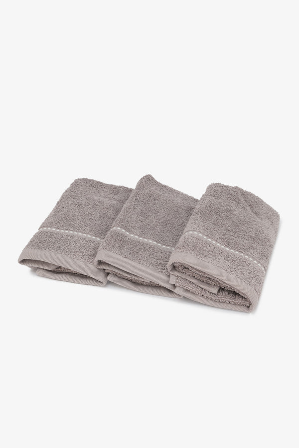 Bordered Guest Towels (Pack of 3)