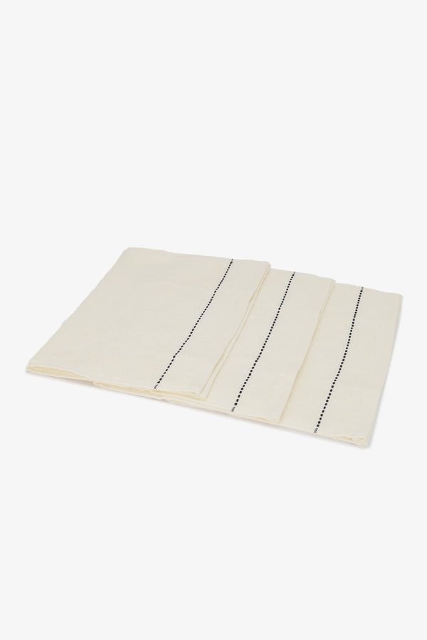 Bordered Guest Towels (Pack of 3)