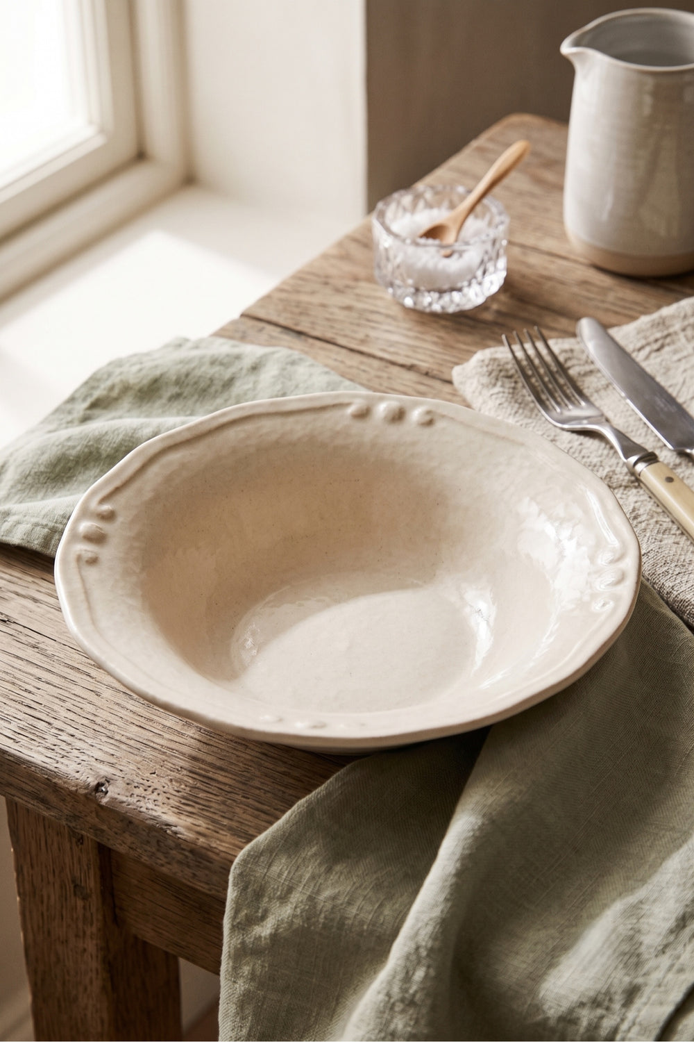 Melamine Bowl with Decorative Edge (26cm)