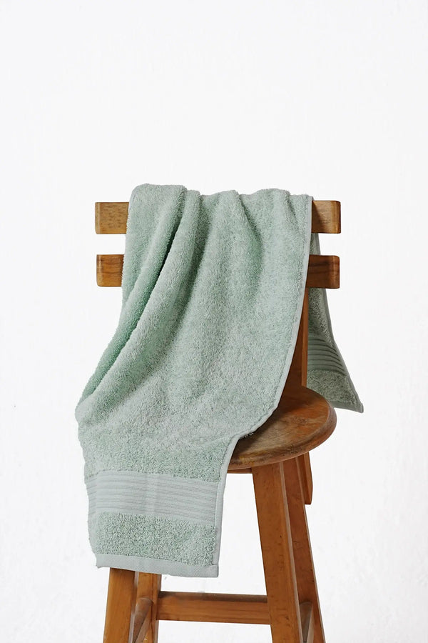 Border Bath Towel (140*70cm) - Carina Home