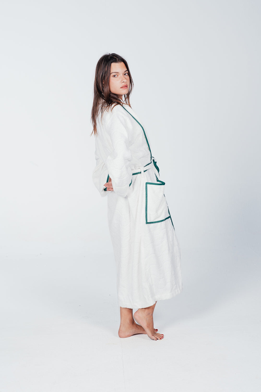 Contrast-Piped Bath Robe