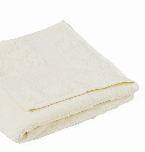Border Bath Towel (140*70cm) - Carina Home