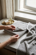 Trimmed Towel (90 x 160 cm)