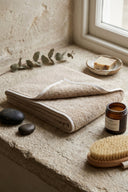 Trimmed Towel (70 x 140 cm)